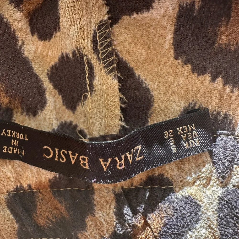 Zara woman Leopard Print Joggers